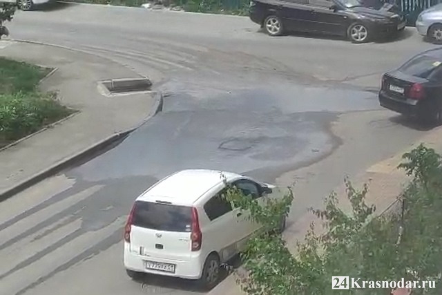 О ситуации с аварией на канализационной сети в районе Зиповской