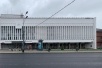 Фасад концертного зала на Красной очистили от растяжек