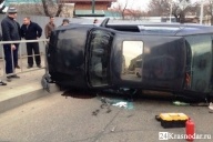 В Краснодаре ищут водителя Лады, опрокинувшего Opel