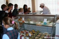 Зачистить школьные буфеты