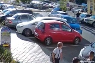 Странные маневры