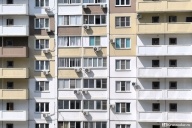 Гудит, вибрирует и капает