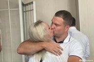 Забирают квартиру и джип